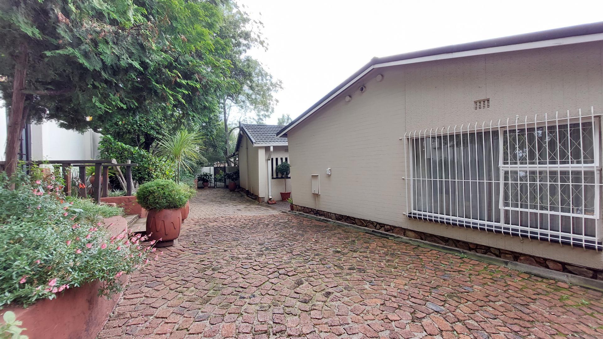  of property in Robindale