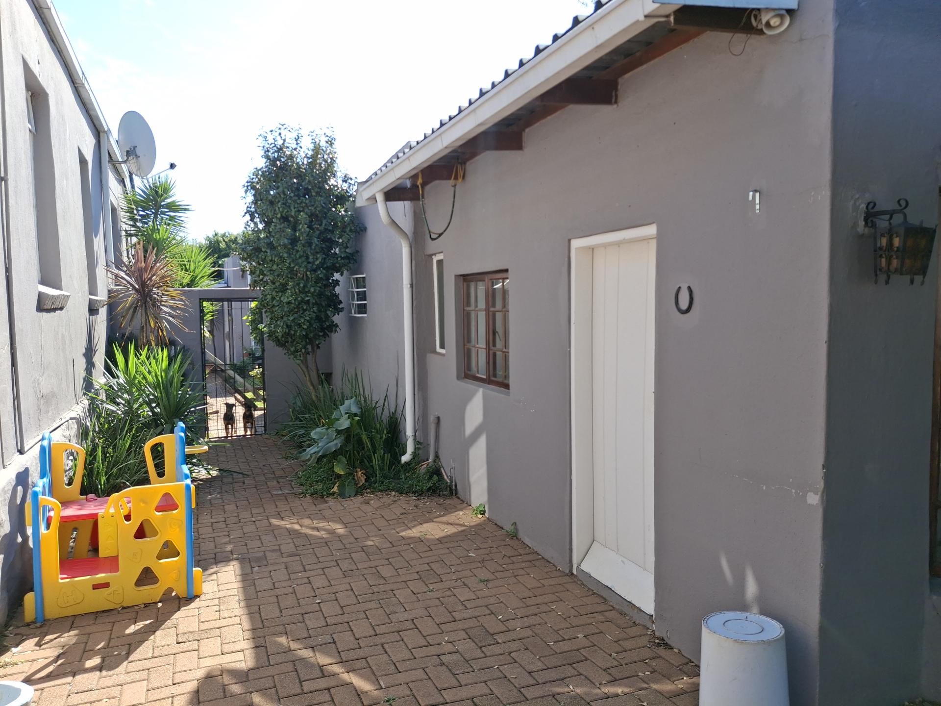  of property in Melville
