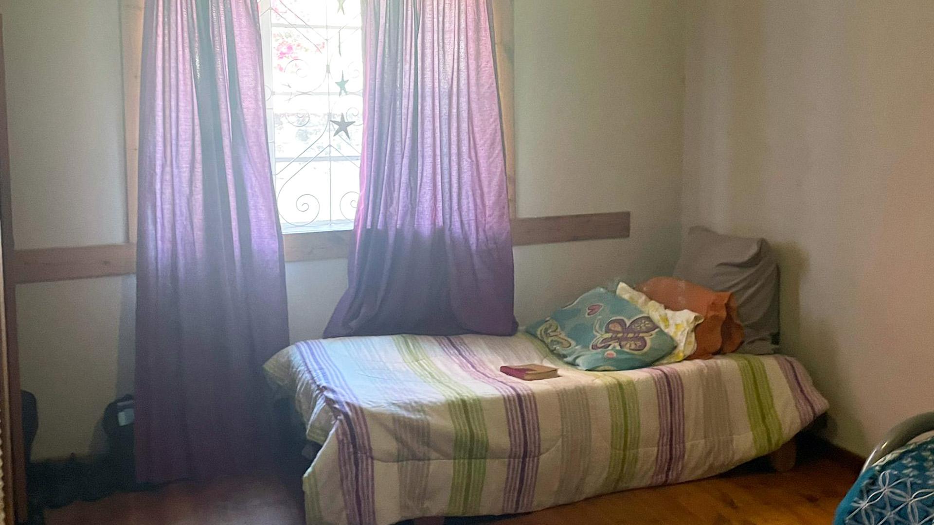 Bed Room 2 of property in Adelaide