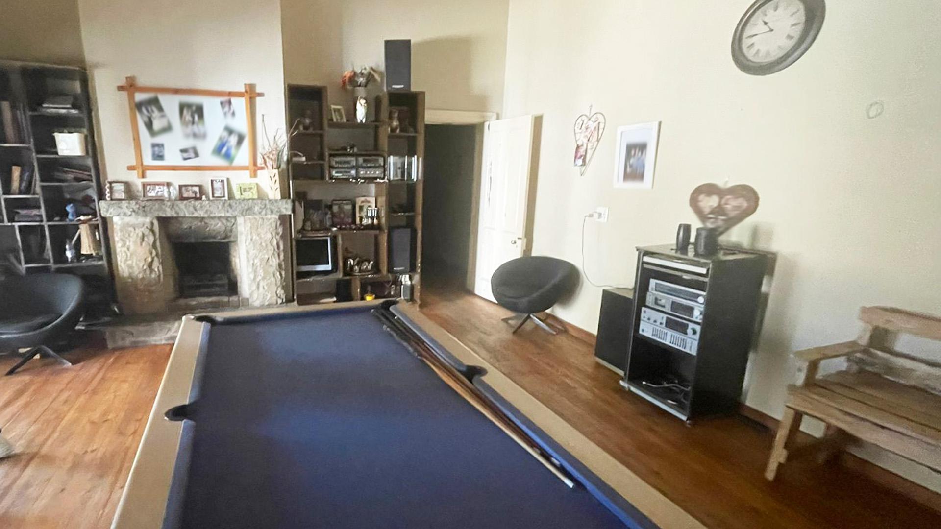 Entertainment of property in Adelaide