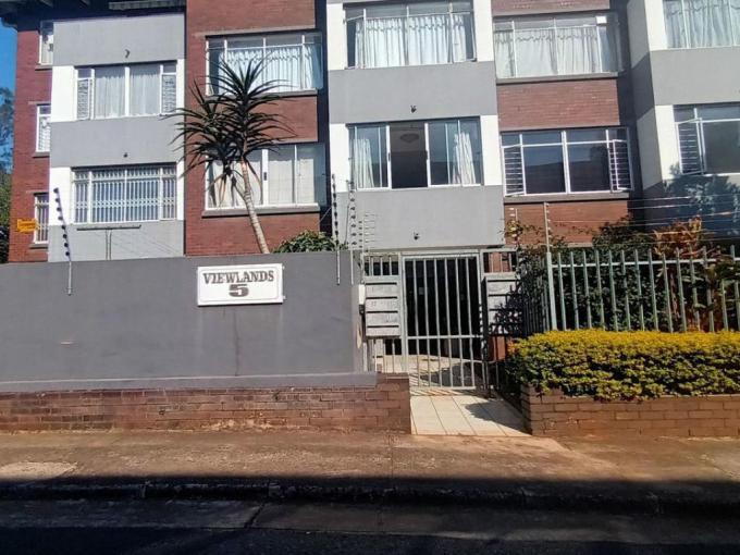 2 Bedroom Apartment to Rent in Westridge - Property to rent - MR686577