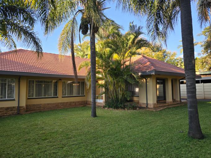 4 Bedroom House  - MR686610