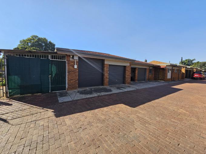 3 Bedroom House for Sale For Sale in Sinoville - MR686614