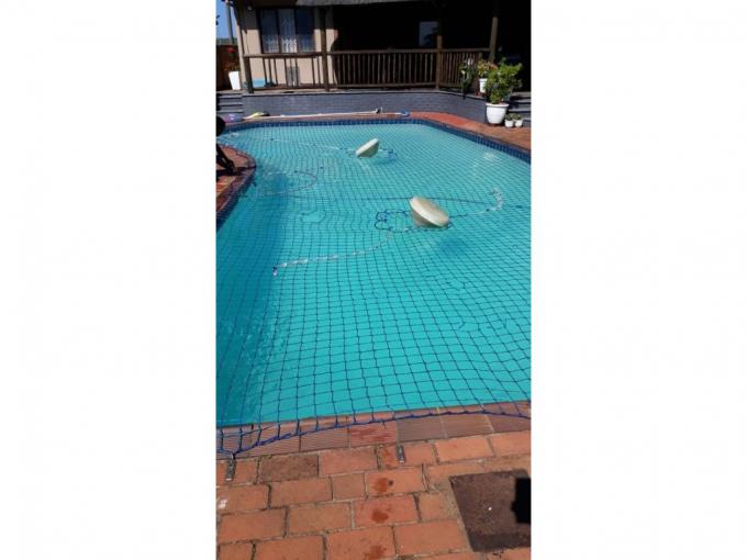 3 Bedroom House to Rent in Brighton Beach - Property to rent - MR686624