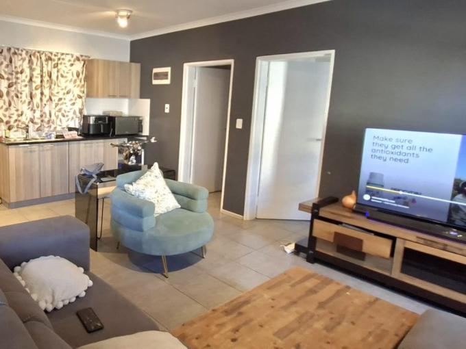 2 Bedroom Apartment for Sale For Sale in Umbogintwini - MR686635