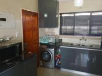  of property in Mondeor
