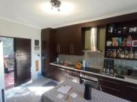  of property in Bassonia
