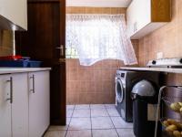  of property in Suideroord