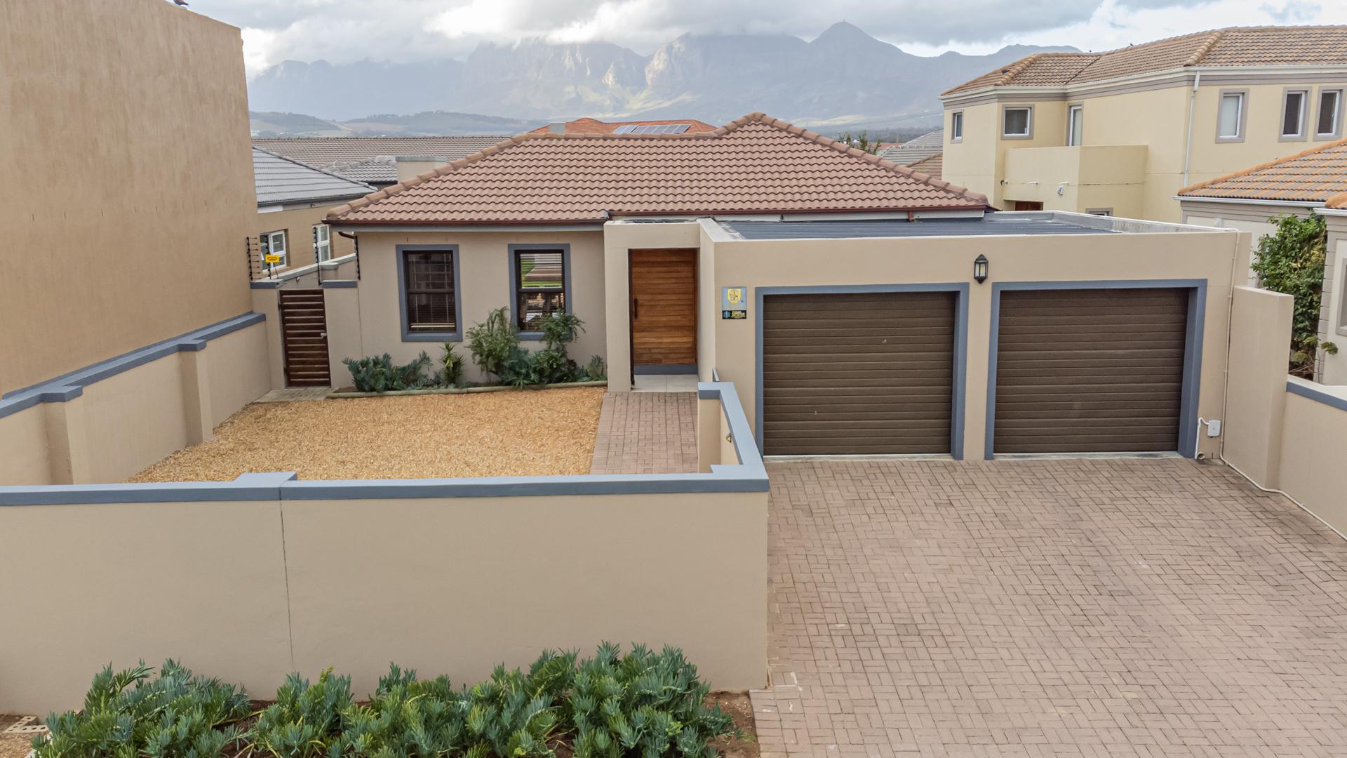  of property in Gordons Bay