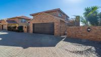 Front View of property in Willowbrook