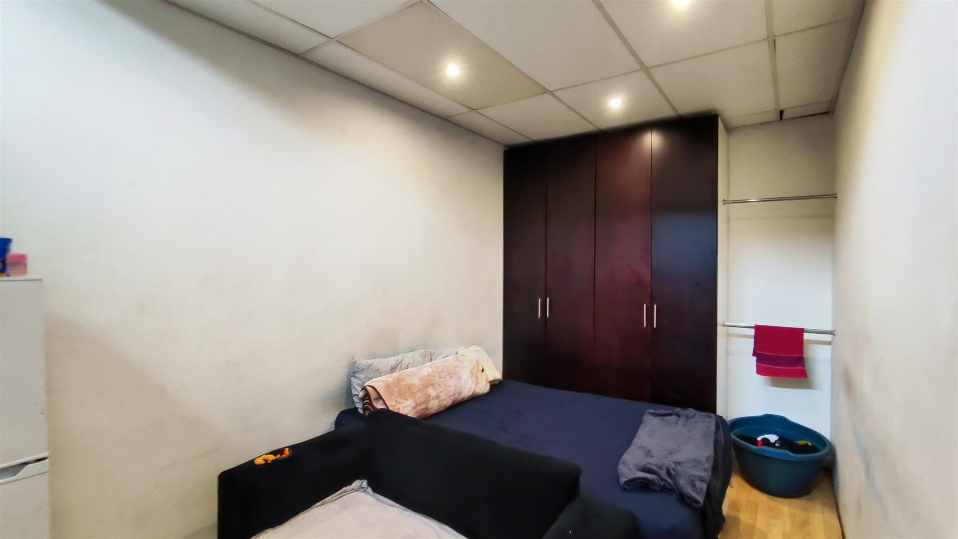 Bed Room 3 - 27 square meters of property in Primrose