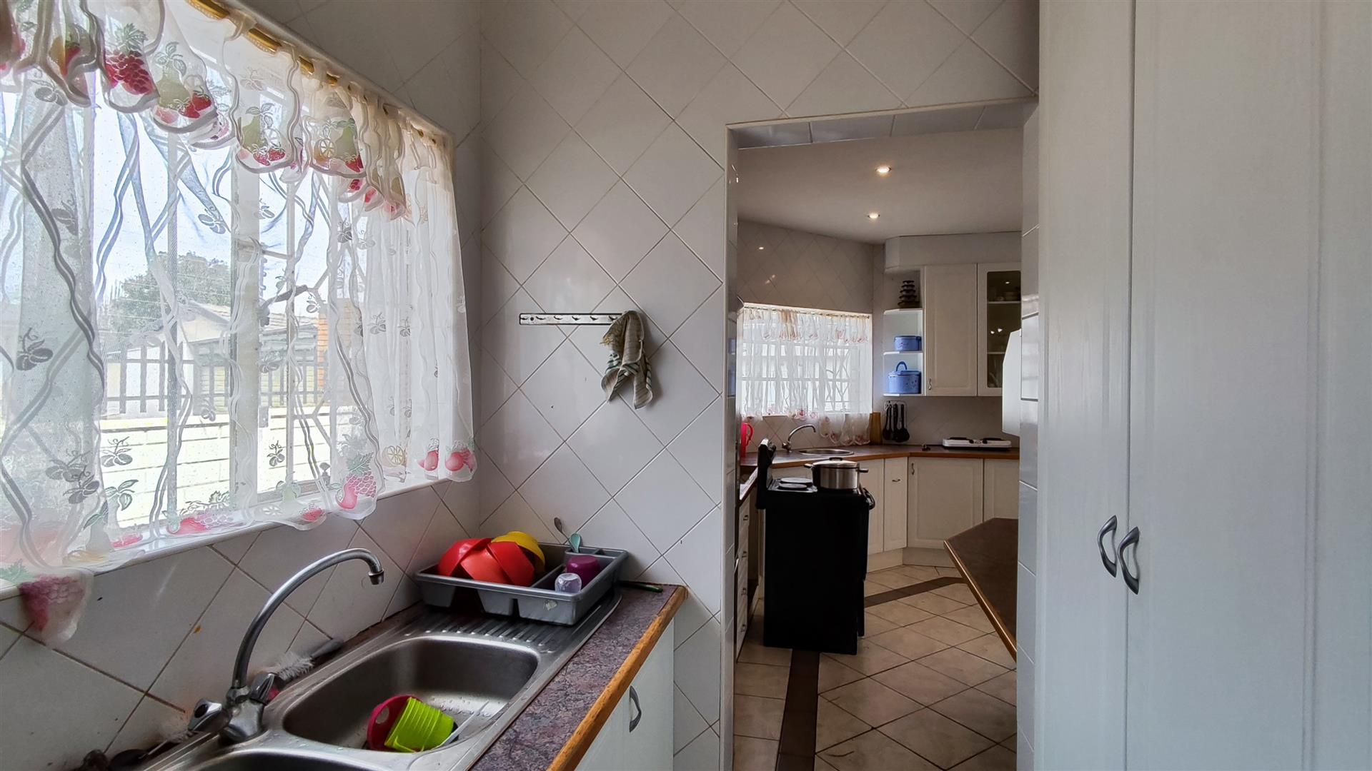 Scullery - 7 square meters of property in Primrose