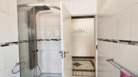 Bathroom 1 - 13 square meters of property in Primrose