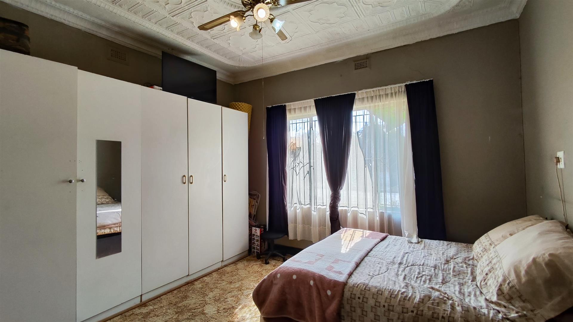 Bed Room 4 - 22 square meters of property in Brakpan