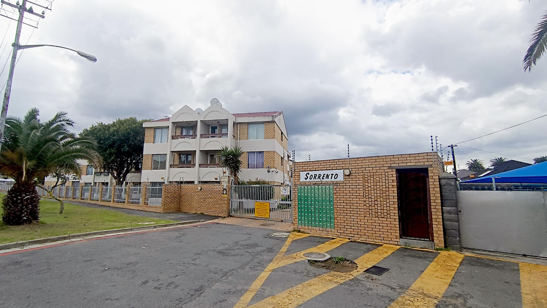 Front View of property in Churchill Estate