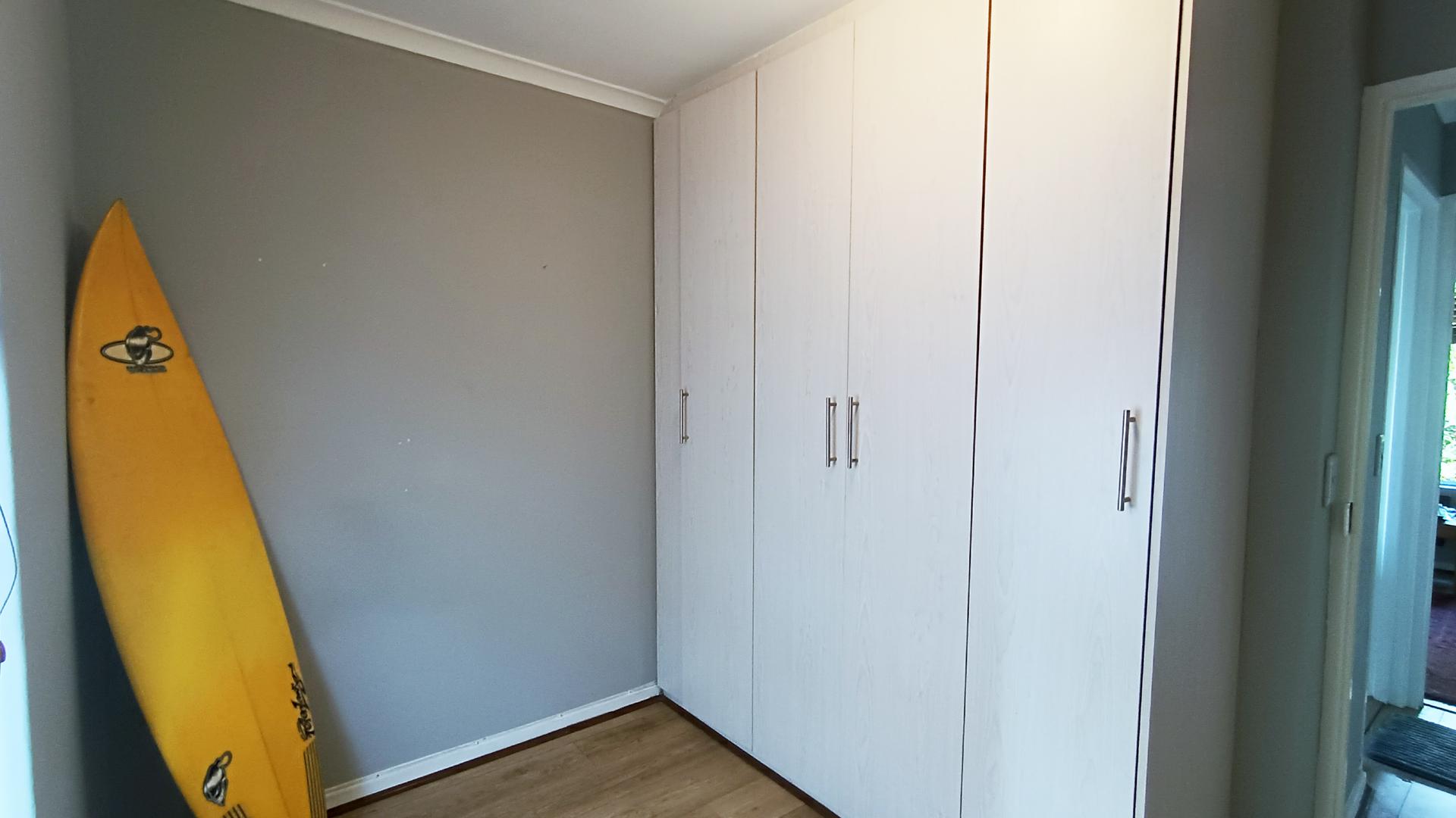 Bed Room 2 - 8 square meters of property in Churchill Estate