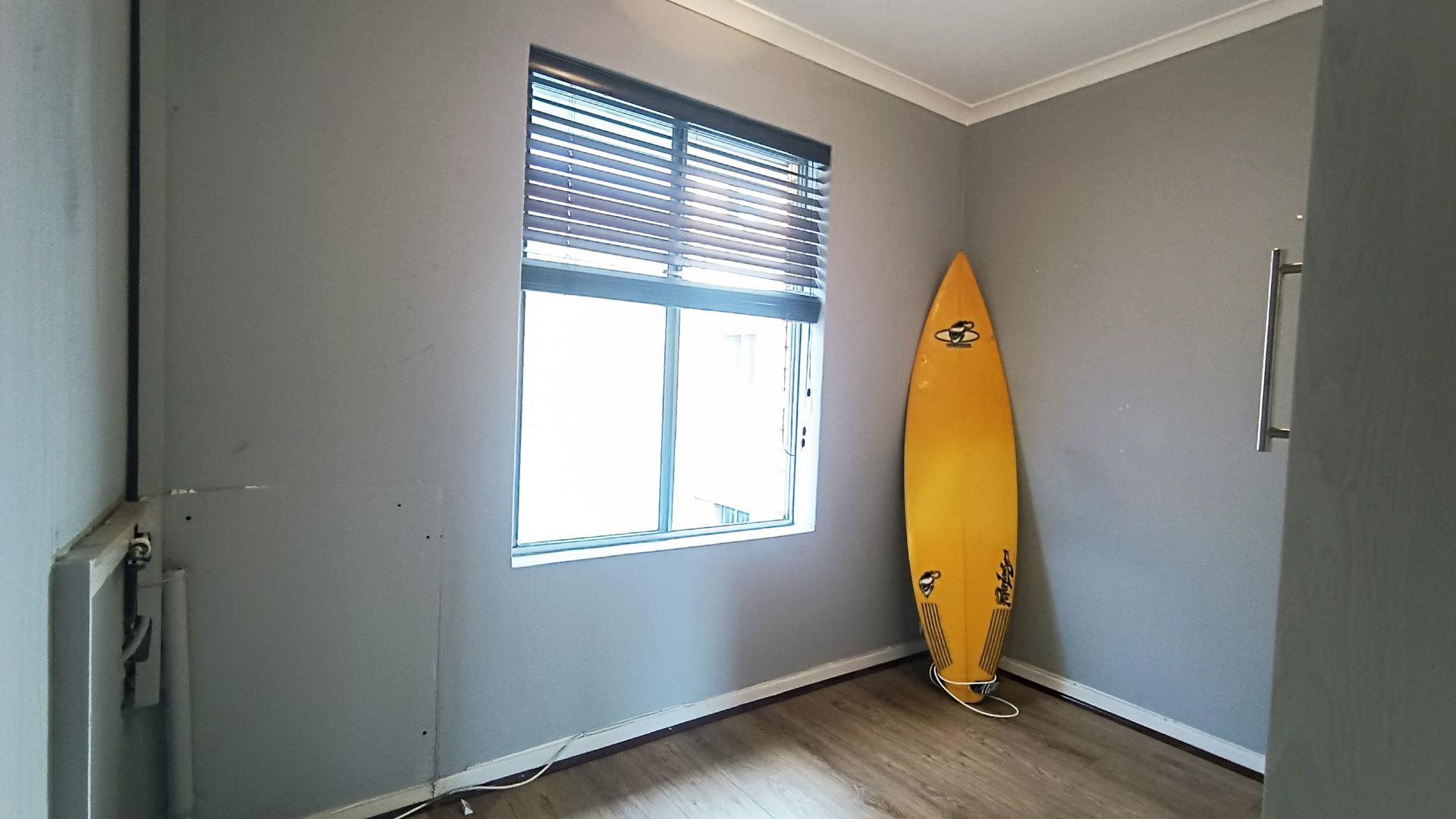 Bed Room 2 - 8 square meters of property in Churchill Estate