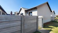 3 Bedroom 2 Bathroom Sec Title for Sale for sale in Albertsdal