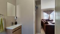 Bathroom 1 - 6 square meters of property in Albertsdal