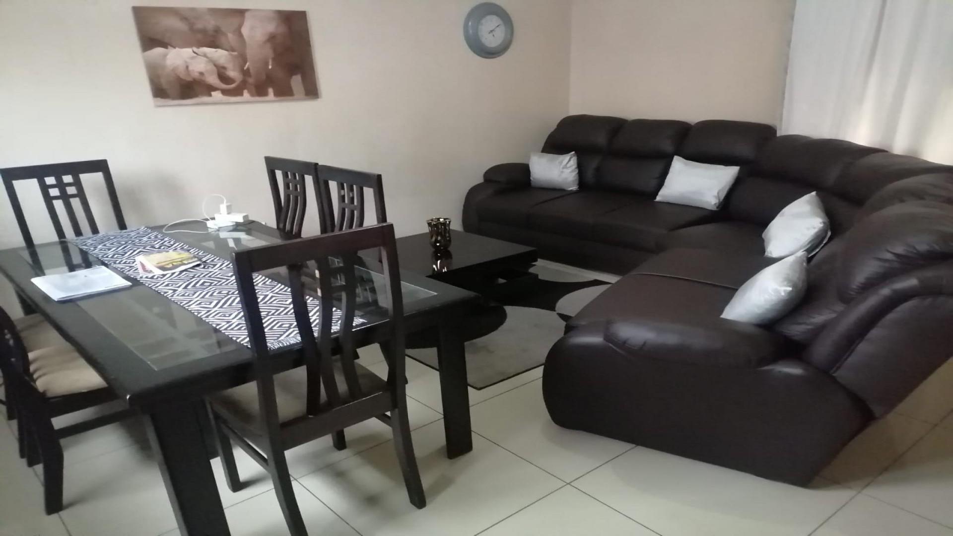 Lounges of property in Regents Park