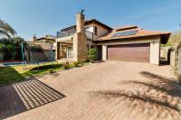  of property in Glen Marais