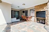  of property in Glen Marais