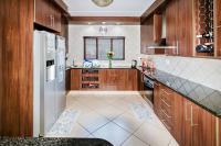  of property in Glen Marais