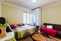  of property in Glen Marais