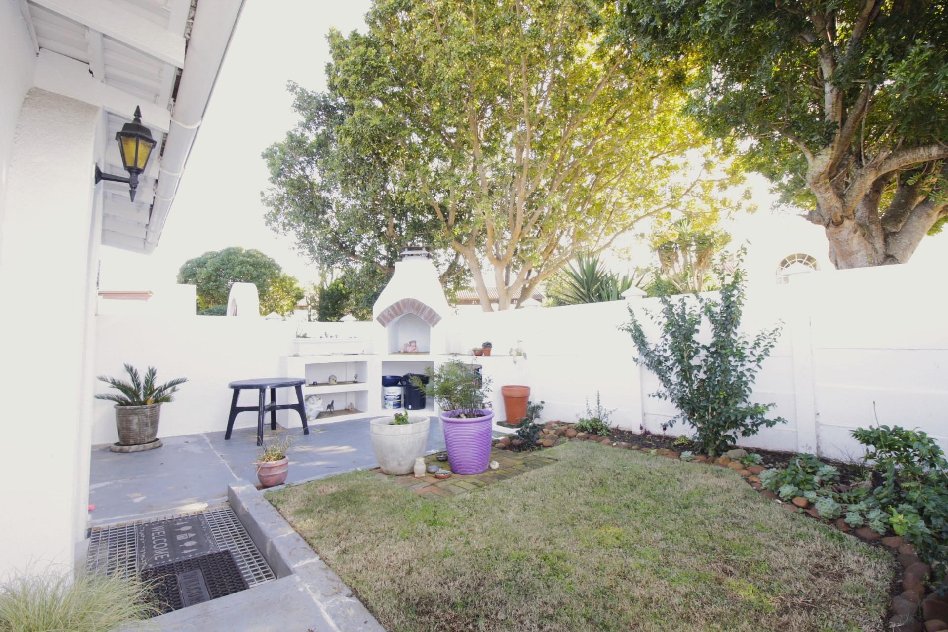  of property in Aston Bay