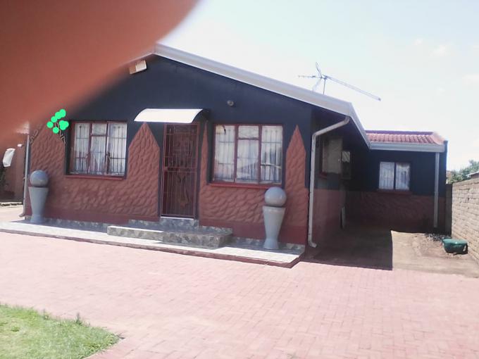 2 Bedroom House for Sale For Sale in Sebokeng - MR686714