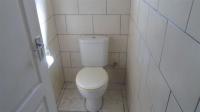 Bathroom 2 of property in Paarl