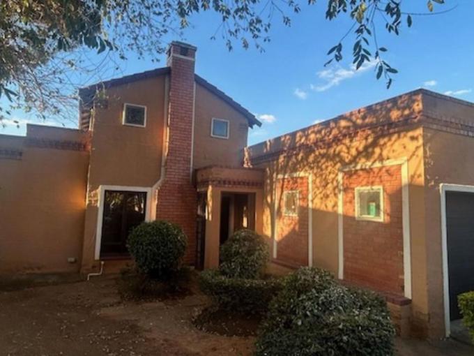 3 Bedroom House for Sale For Sale in Waterval East - MR686757