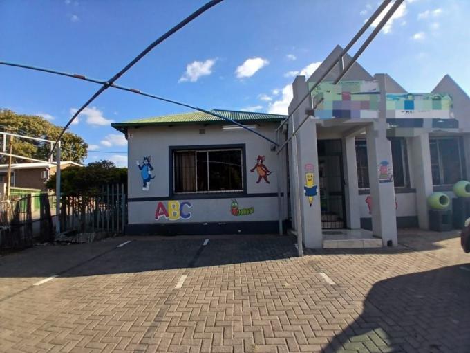 Commercial for Sale For Sale in Rustenburg - MR686789