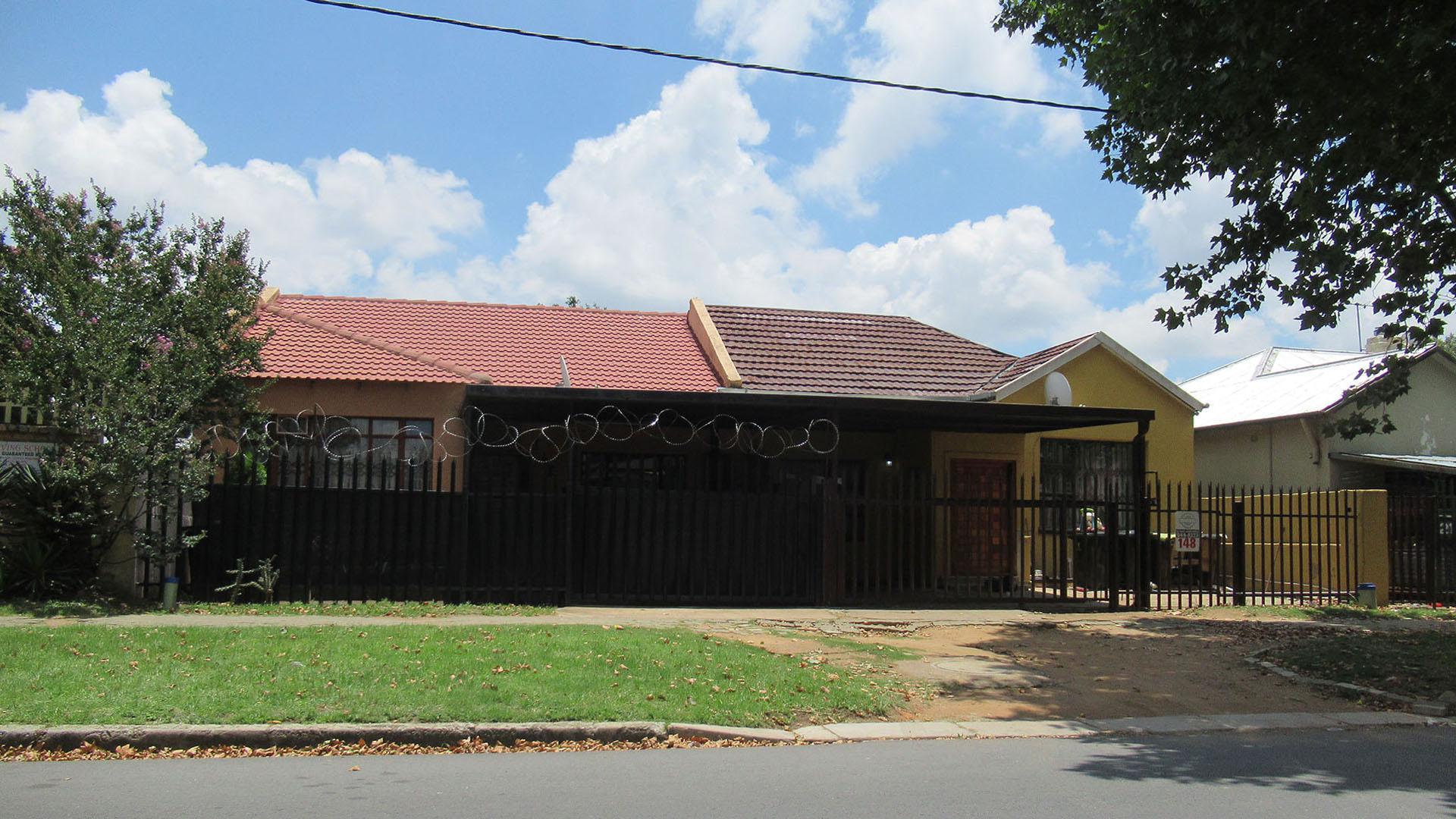Front View of property in Benoni