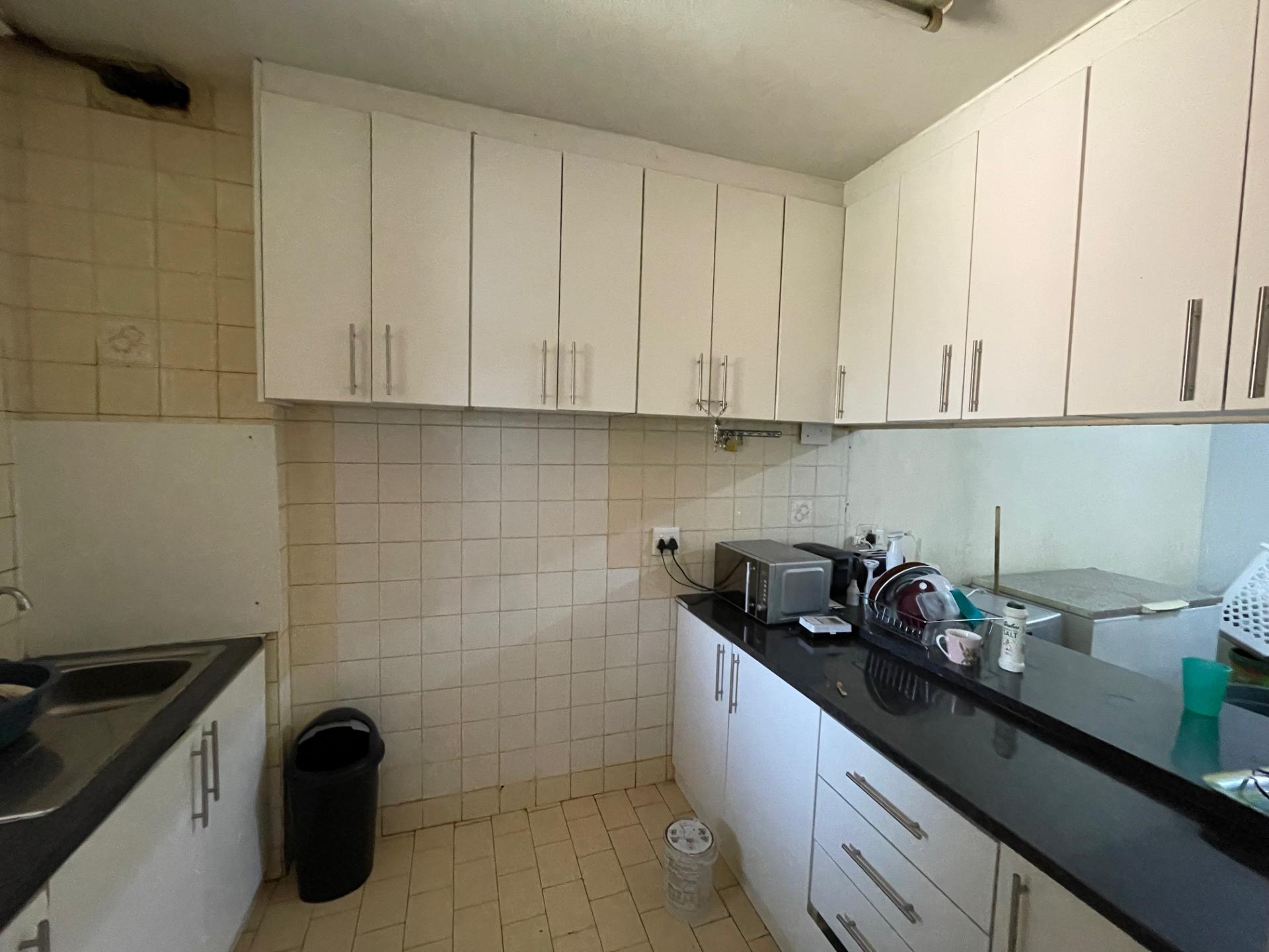  of property in Sunnyside