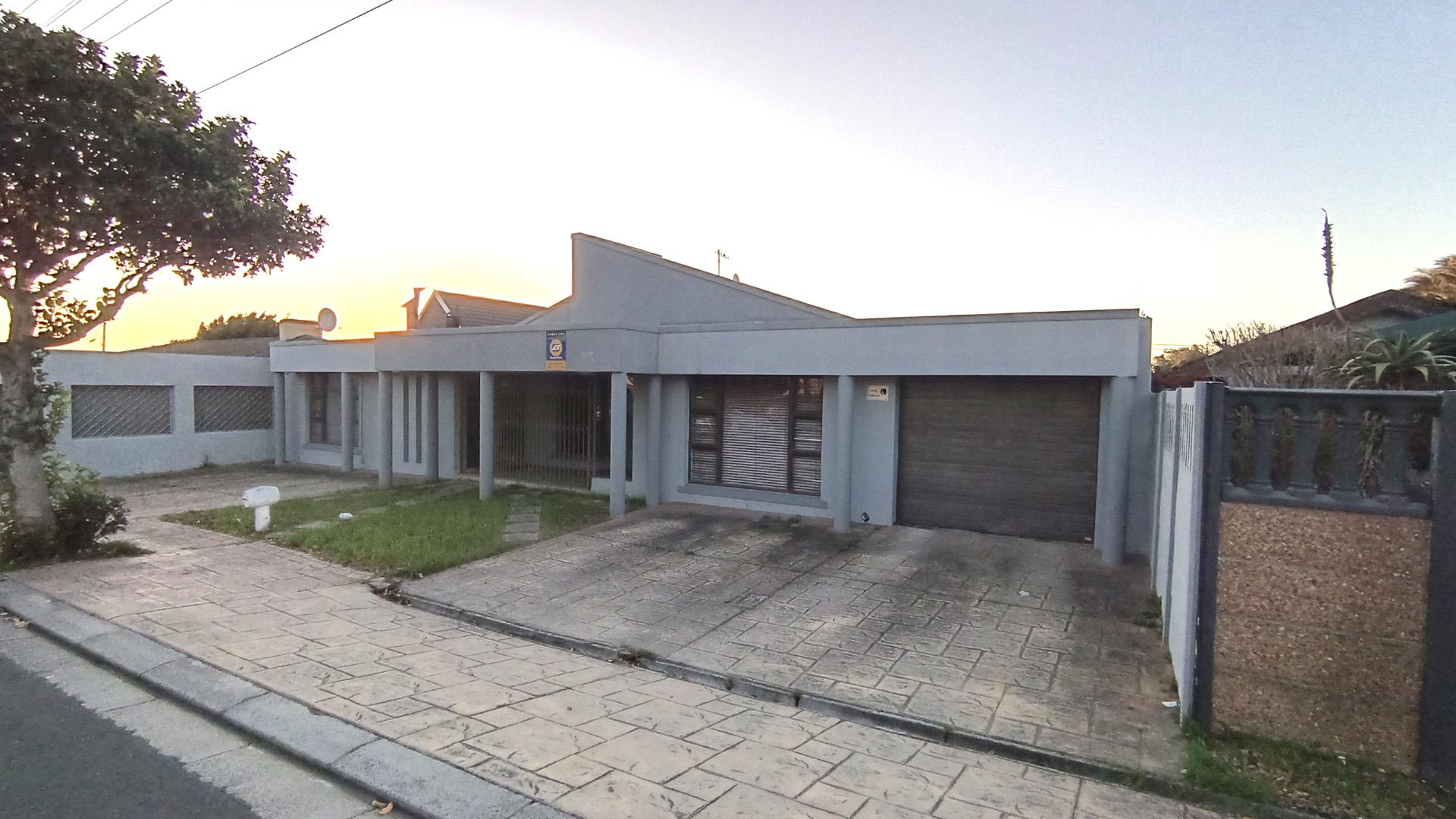 Front View of property in Goodwood Estate