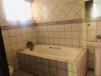  of property in Estera