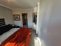  of property in Glenvista