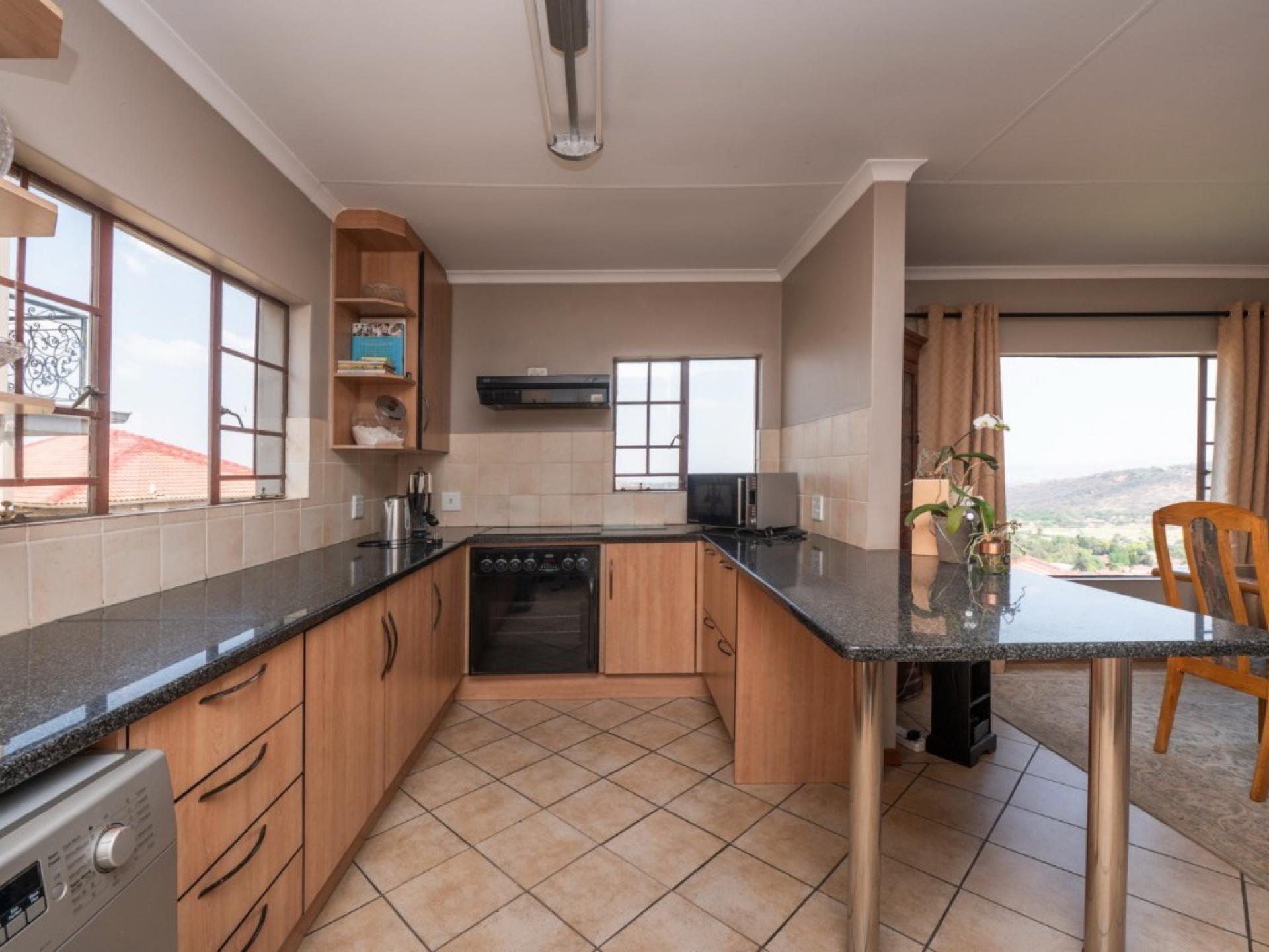  of property in Bassonia Rock