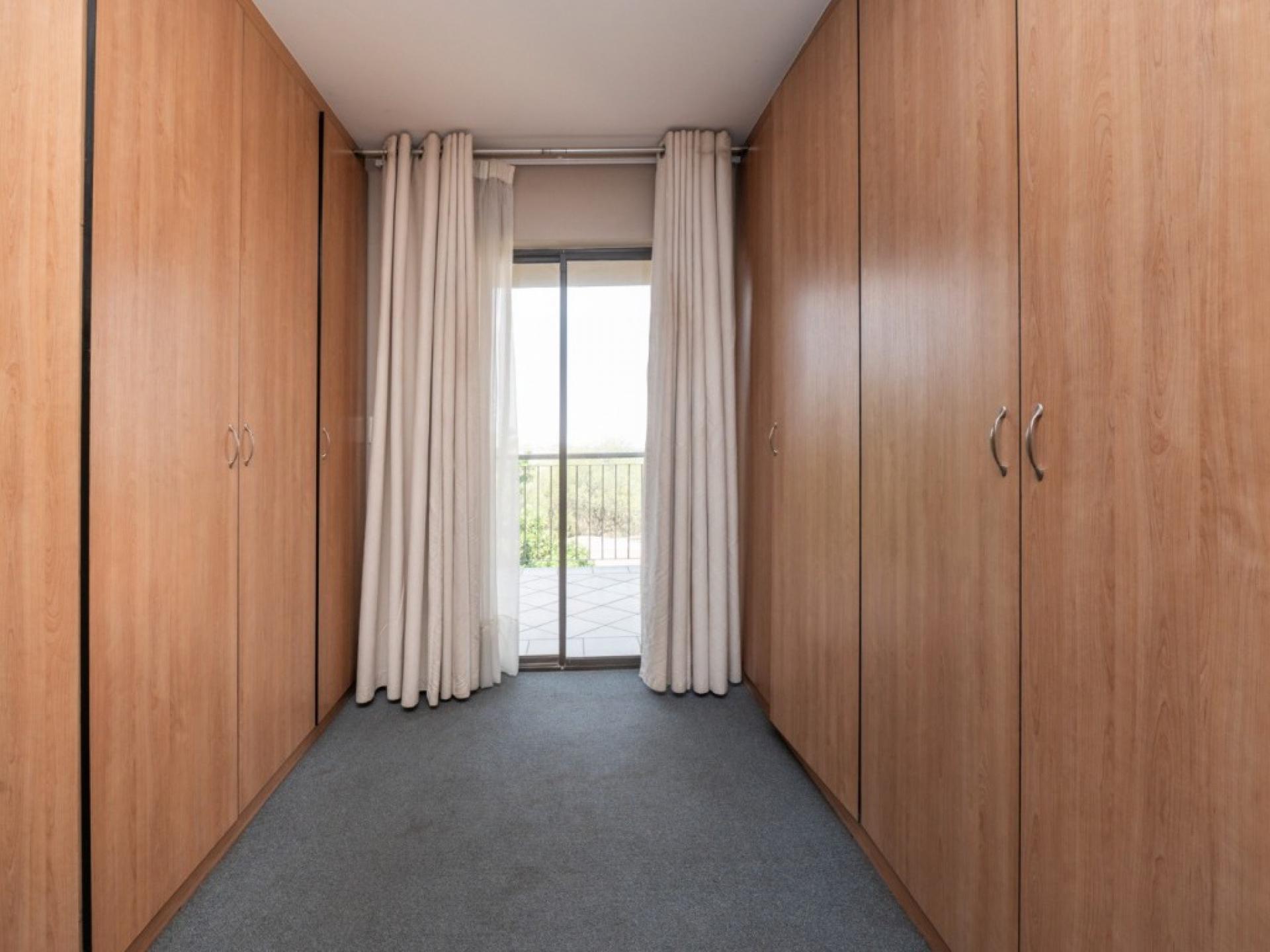  of property in Bassonia Rock