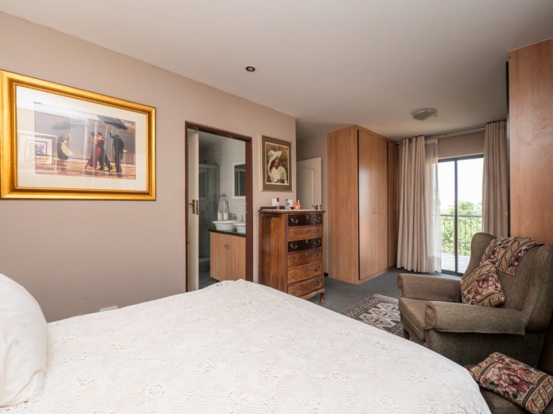  of property in Bassonia Rock