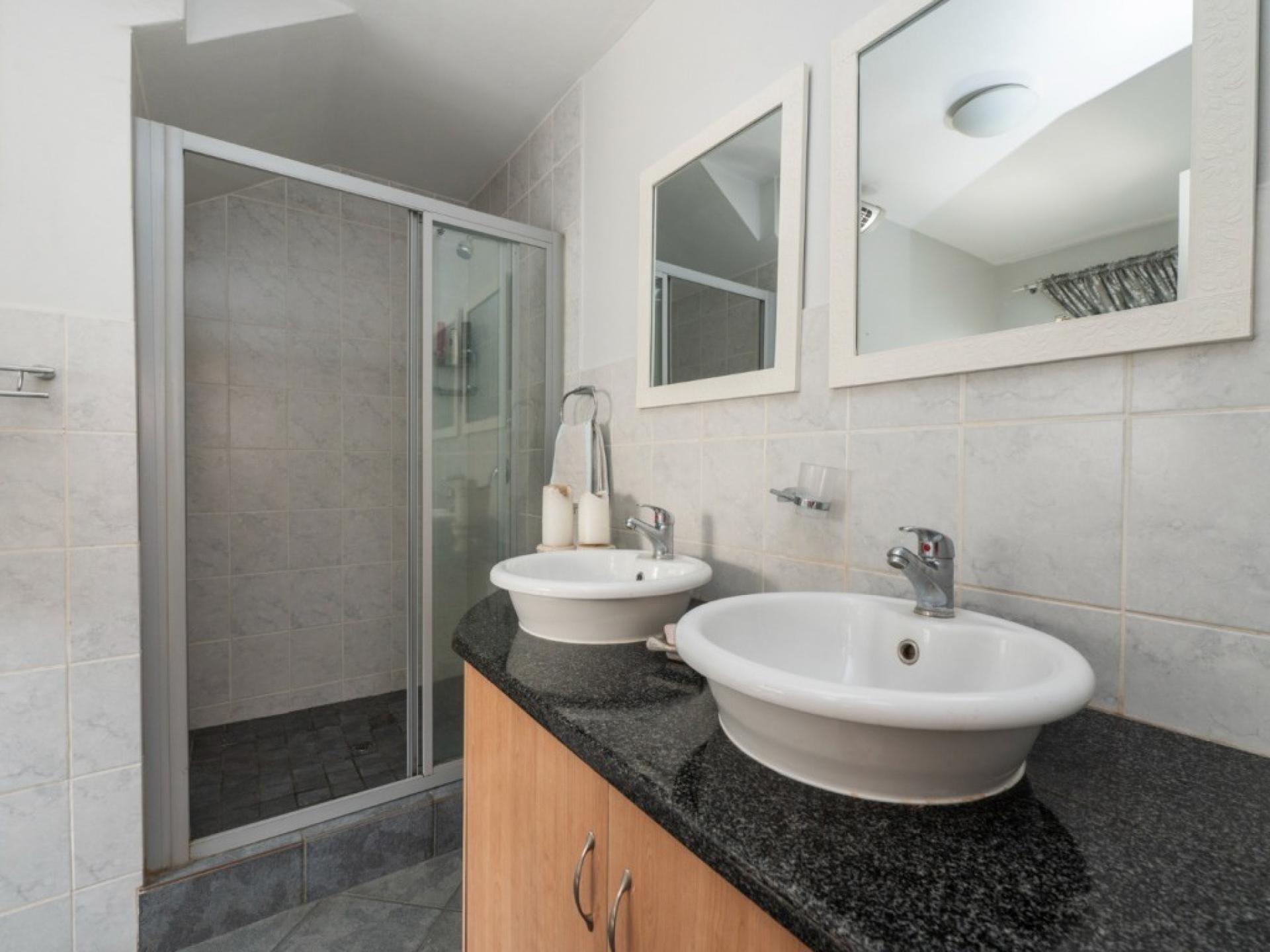  of property in Bassonia Rock