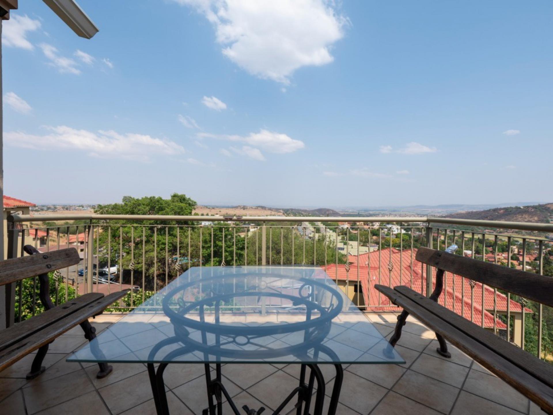  of property in Bassonia Rock