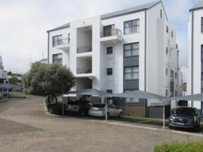 3 Bedroom Simplex for Sale For Sale in Oakdene - MR686841