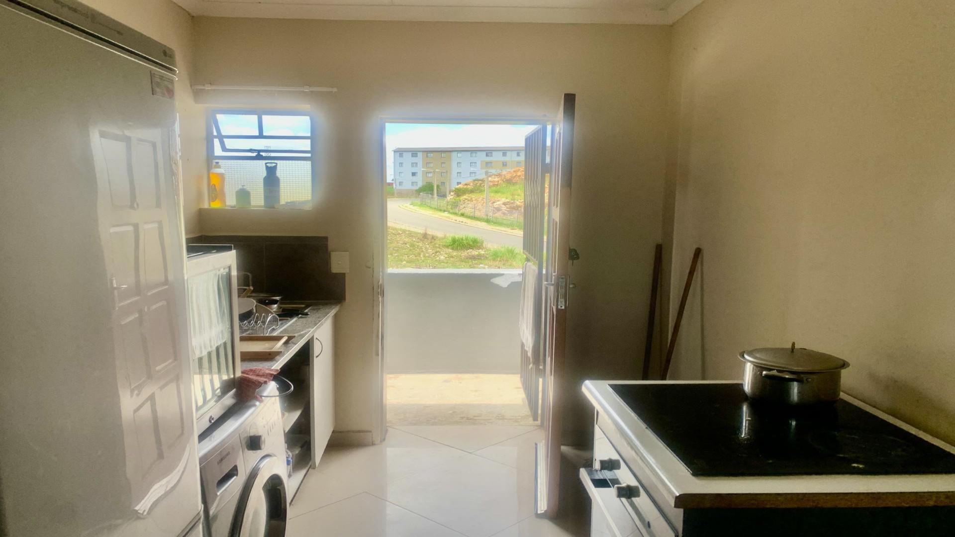 Kitchen of property in Fleurhof