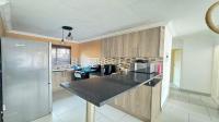 Kitchen of property in Willow Park Manor
