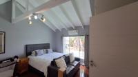 Main Bedroom - 23 square meters of property in Glen Marais