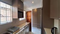 Kitchen - 14 square meters of property in Glen Marais
