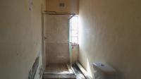 Bathroom 1 - 5 square meters of property in Pretoria West