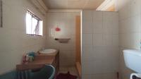 Flatlet - 44 square meters of property in Pretoria West